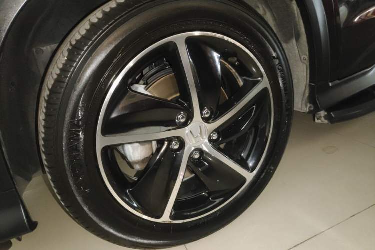 Used Honda Vezel 2019 220 TURBO CVT Luxury Edition China VI Exterior 4