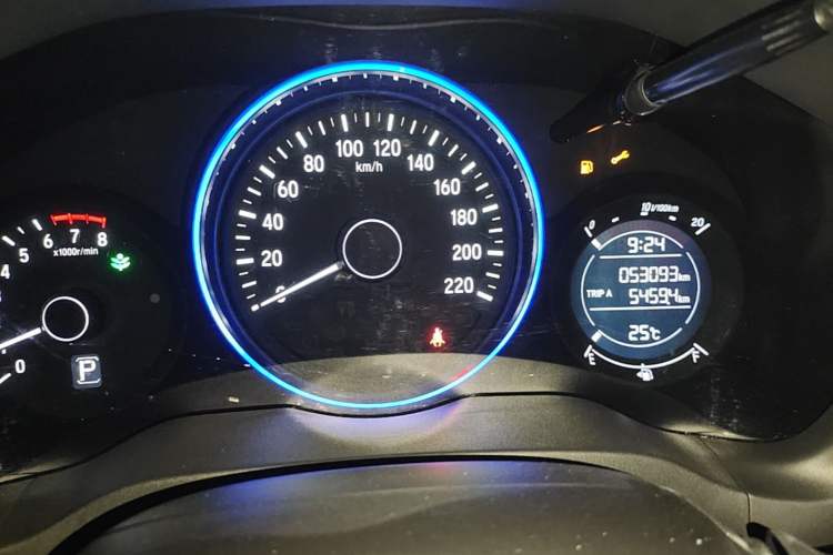 Used Honda Vezel 2019 220 TURBO CVT Luxury Edition China VI Instrument Cluster