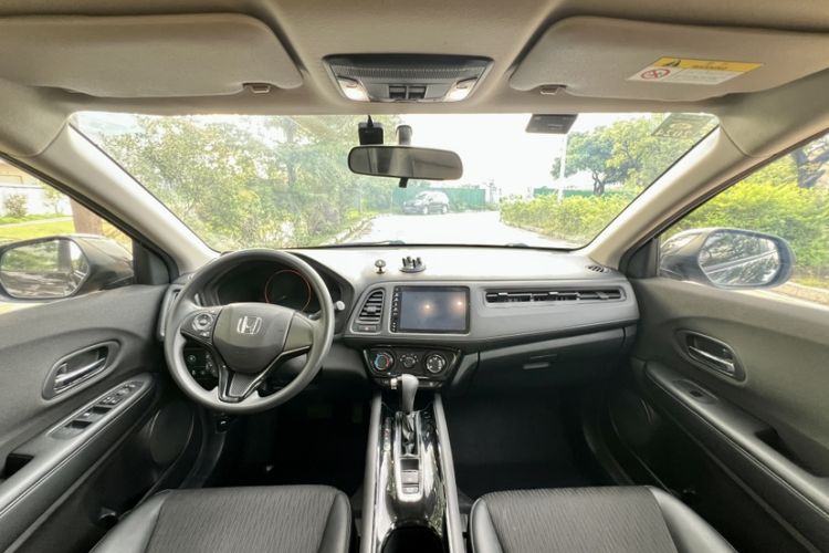 Used Honda Vezel 2019 1.5L CVT Pioneer Edition China VI Interior 1
