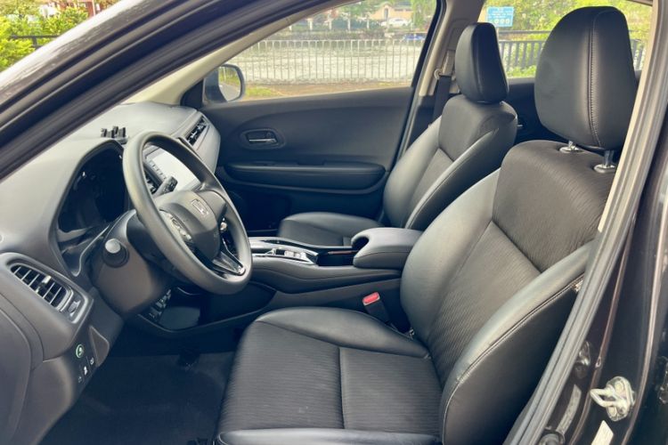 Used Honda Vezel 2019 1.5L CVT Pioneer Edition China VI Interior 2