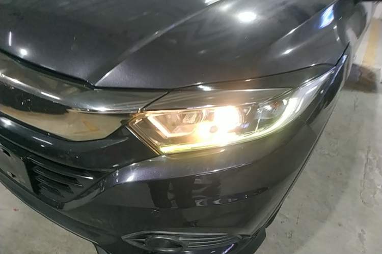Used Honda Vezel 2019 220 TURBO CVT Elite Edition China VI Left Front Headlight