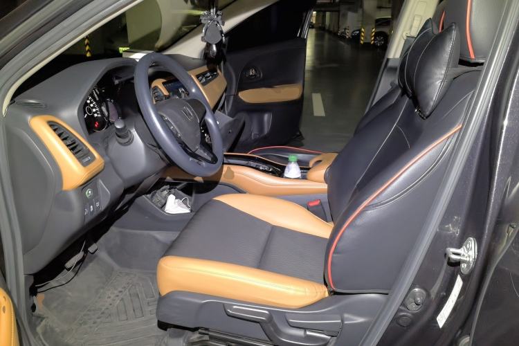 Used Honda Vezel 2019 220 TURBO CVT Luxury Edition China V Emission Standard Left Front Seat