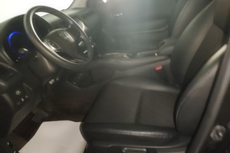 Used Honda Vezel 2019 220 TURBO CVT Luxury Edition China VI Left Front Seat