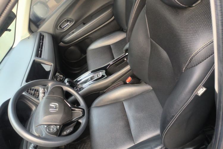 Used Honda Vezel 2019 1.5L CVT Luxury Model China V Left Front Seat