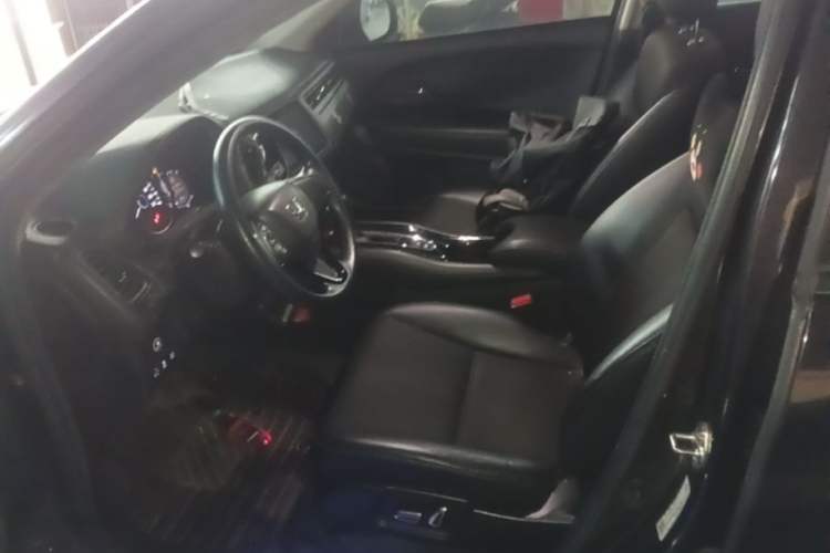 Used Honda Vezel 2019 1.5L CVT Pioneer Edition China VI Left Front Seat