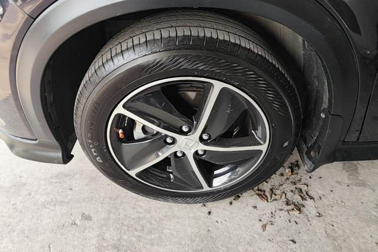 Used Honda Vezel 2019 220 TURBO CVT Luxury Edition China VI Left Front Wheel Hub
