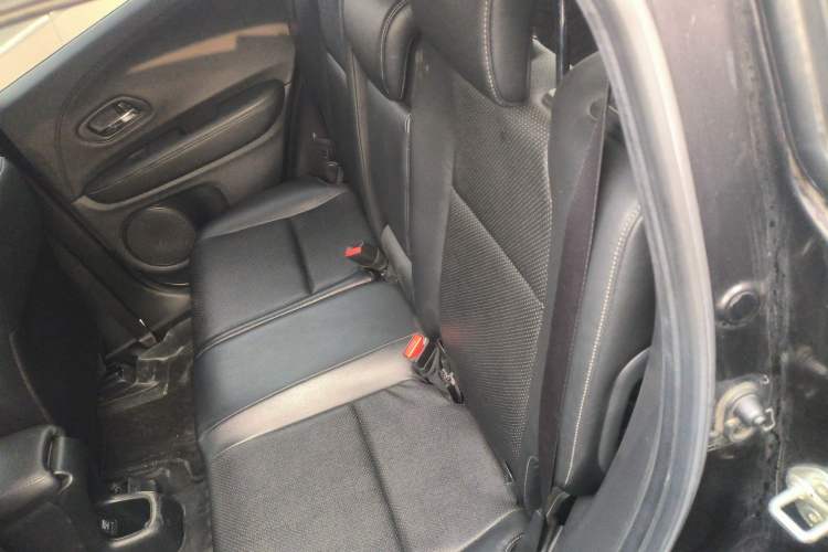 Used Honda Vezel 2019 1.5L CVT Luxury Model China V Left Rear Seat