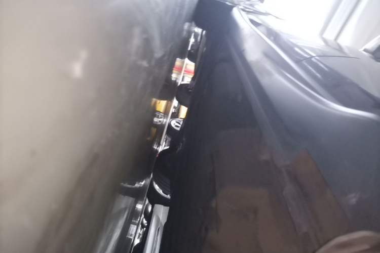 Used Honda Vezel 2019 1.5L CVT Pioneer Edition China VI Left Side Sill