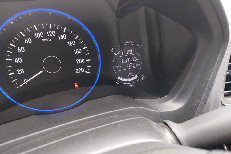 Used Honda Vezel 2019 220 TURBO CVT Elite Edition China VI Odometer Close Up