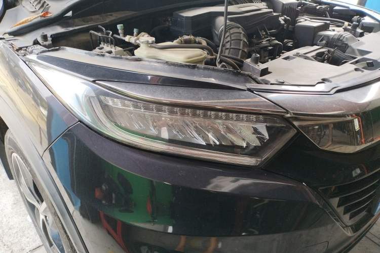 Used Honda Vezel 2019 220 TURBO CVT Luxury Edition China VI Right Front Headlight
