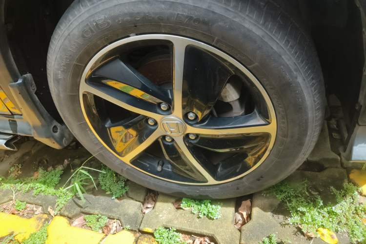 Used Honda Vezel 2019 220 TURBO CVT Luxury Edition China VI Right Front Wheel Hub