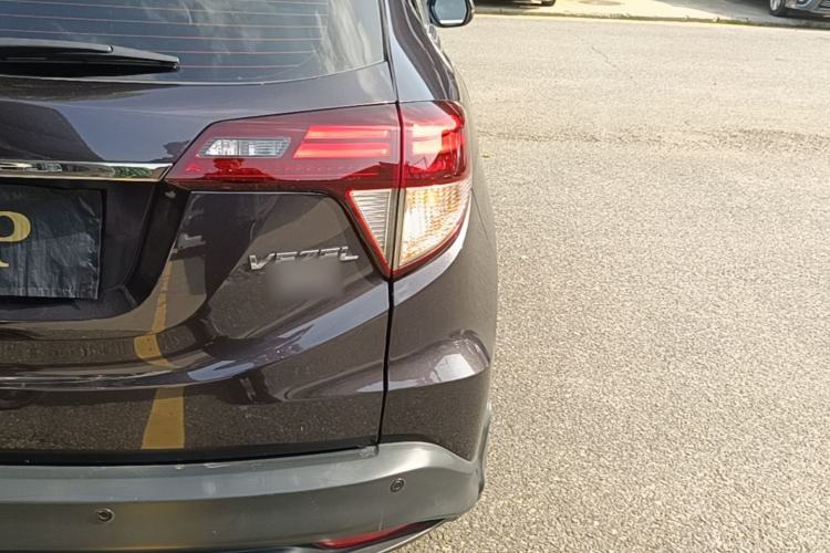 Used Honda Vezel 2019 220 TURBO CVT Luxury Edition China V Emission Standard Right Rear Taillight