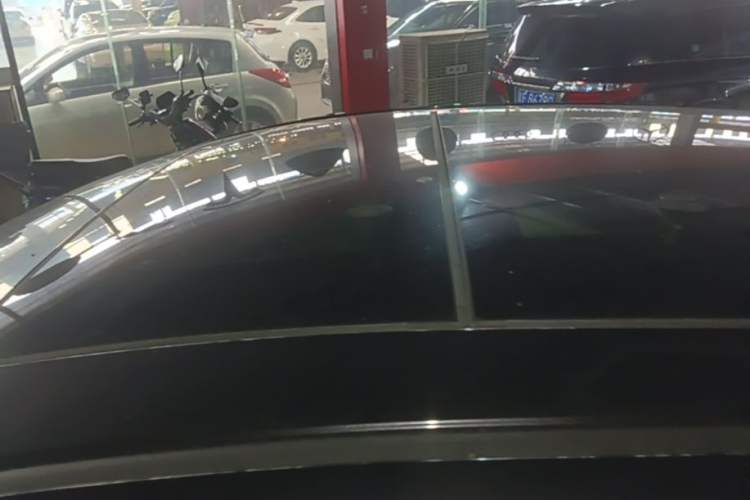 Used Honda Vezel 2019 1.5L CVT Pioneer Edition China VI Roof
