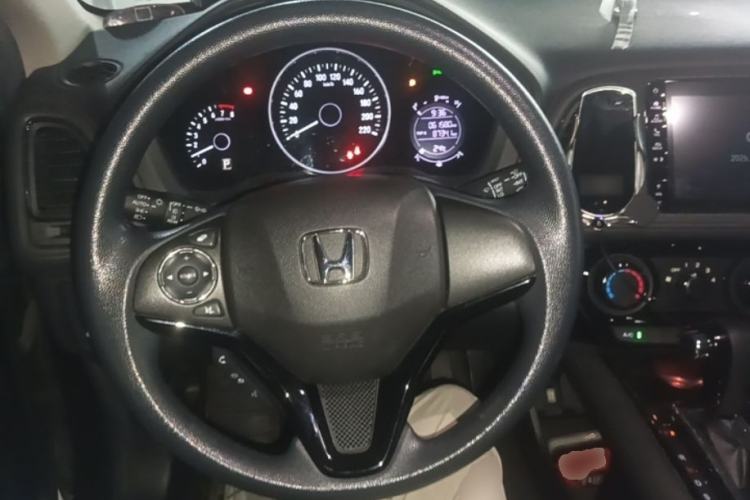 Used Honda Vezel 2019 1.5L CVT Pioneer Edition China VI Steering Wheel
