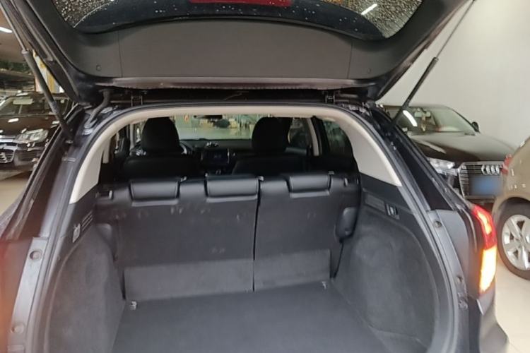 Used Honda Vezel 2019 1.5L CVT Luxury Model China VI Trunk