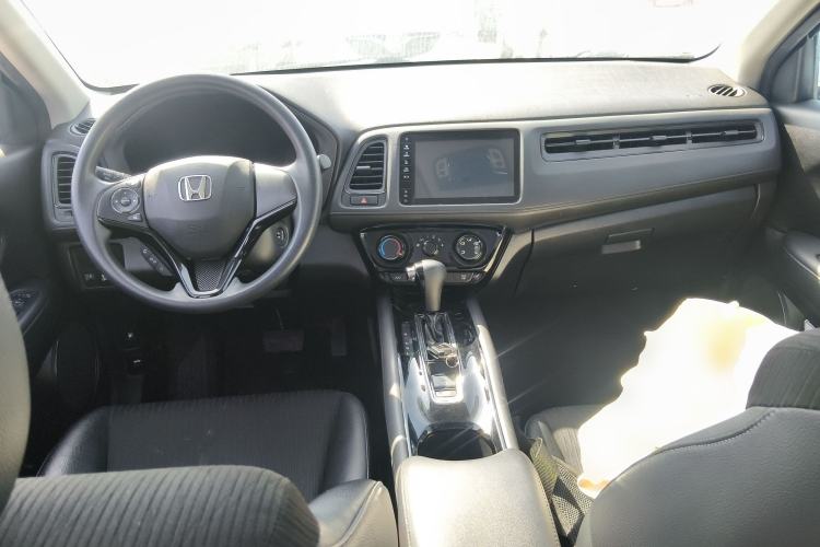 Used Honda Vezel 2019 1.5L CVT Pioneer Edition China VI Center Console