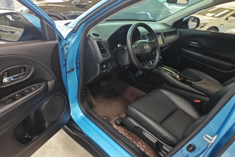 Used Honda Vezel 2019 1.5L CVT Luxury Model China VI Driver Seat