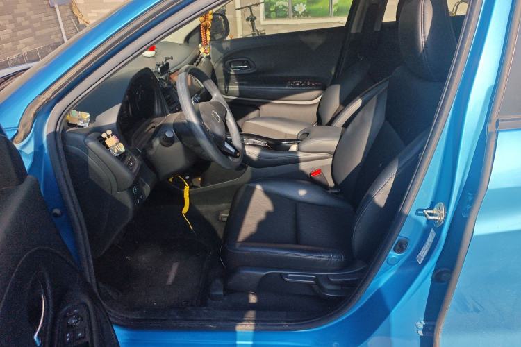 Used Honda Vezel 2019 1.5L CVT Luxury Model China VI Driver Seat