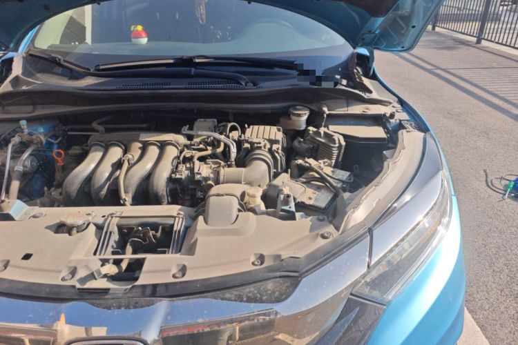 Used Honda Vezel 2019 1.5L CVT Luxury Model China VI Engine Bay Left