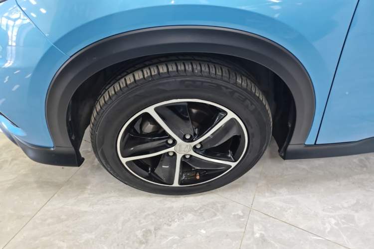 Used Honda Vezel 2019 1.5L CVT Luxury Model China VI Exterior 1