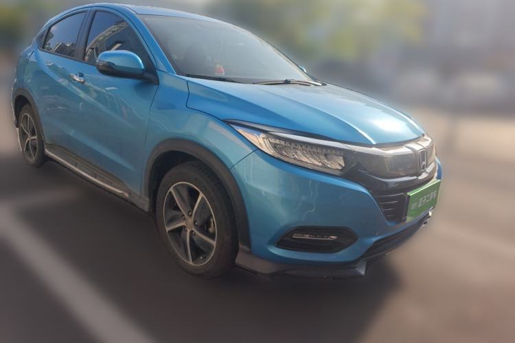 Used Honda Vezel 2019 1.5L CVT Luxury Model China VI Front Right 45 Deg