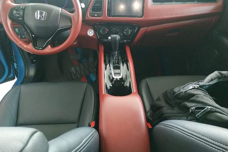 Used Honda Vezel 2019 1.5L CVT Luxury Model China VI Gear Lever
