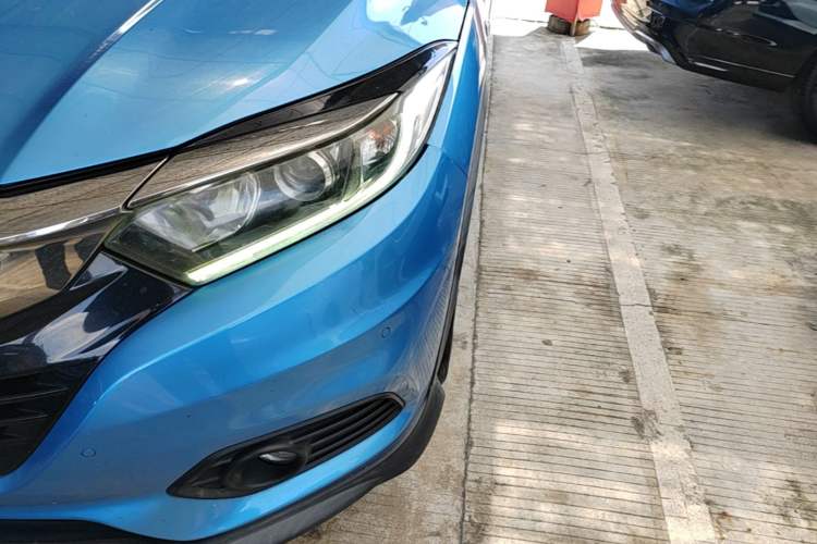 Used Honda Vezel 2019 1.5L CVT Pioneer Edition China V Left Front Headlight