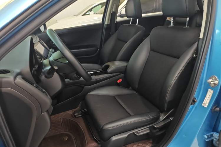 Used Honda Vezel 2019 1.5L CVT Luxury Model China VI Left Front Seat