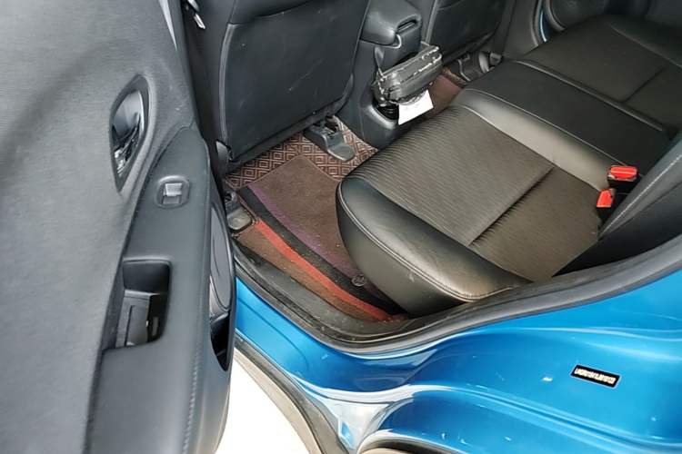 Used Honda Vezel 2019 1.5L CVT Pioneer Edition China V Left Rear Seat