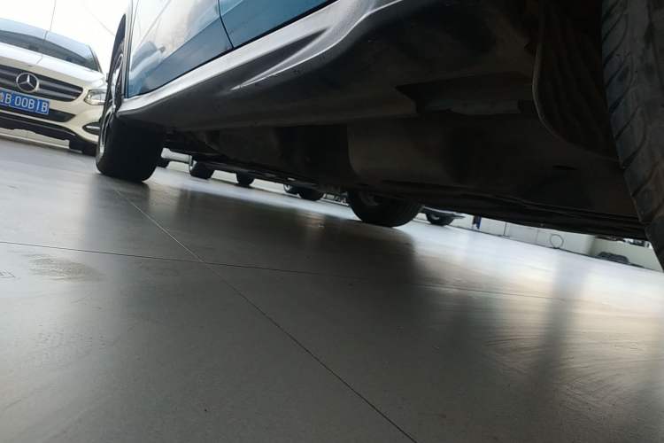 Used Honda Vezel 2019 1.5L CVT Luxury Model China VI Left Side Sill