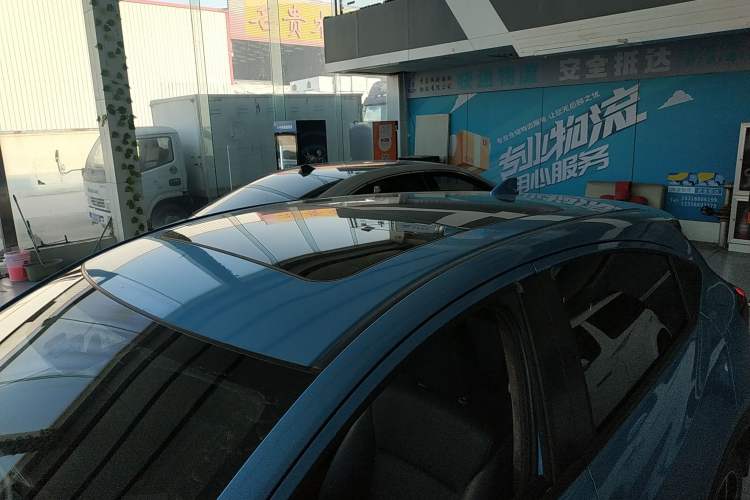 Used Honda Vezel 2019 1.5L CVT Luxury Model China VI Roof