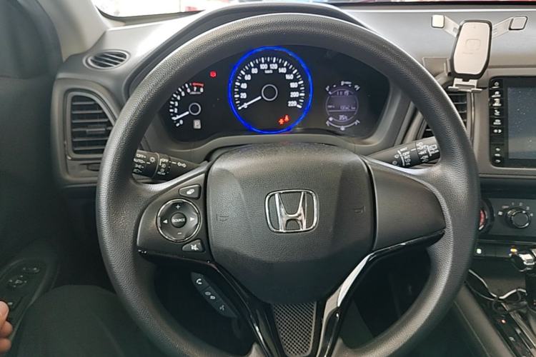 Used Honda Vezel 2019 1.5L CVT Pioneer Edition China V Steering Wheel