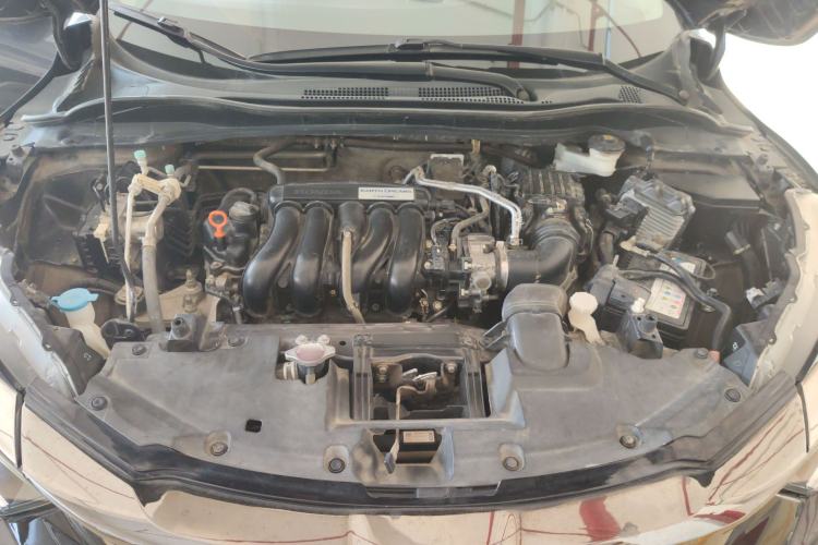 Used Honda Vezel 2019 1.5L CVT Pioneer Edition China VI Engine Bay