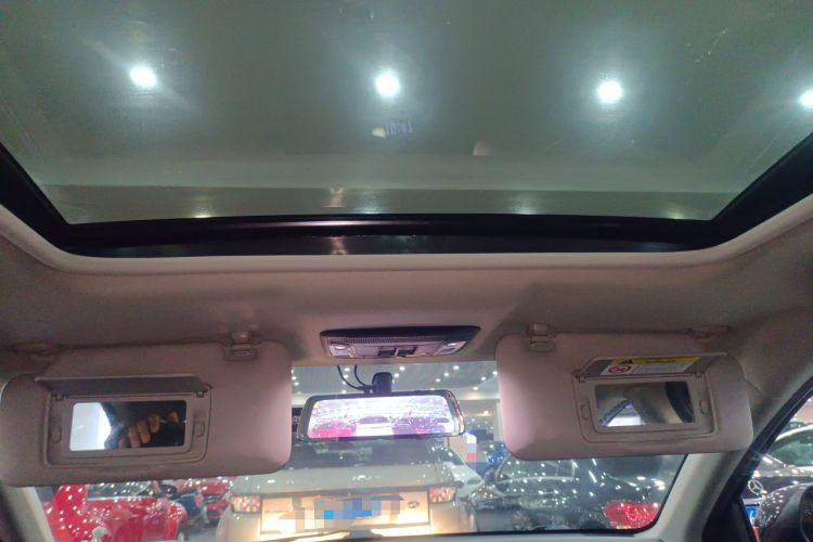 Used Honda Vezel 2019 1.5L CVT Pioneer Edition China VI Headliner