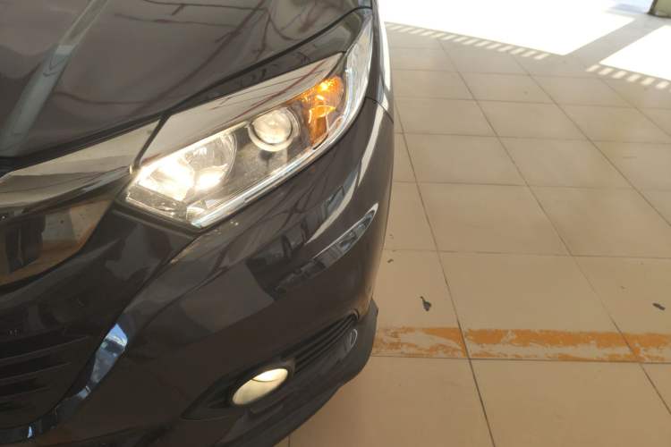 Used Honda Vezel 2019 1.5L CVT Pioneer Edition China VI Left Front Headlight