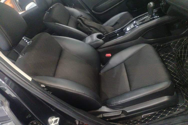 Used Honda Vezel 2019 1.5L CVT Pioneer Edition China VI Right Front Seat