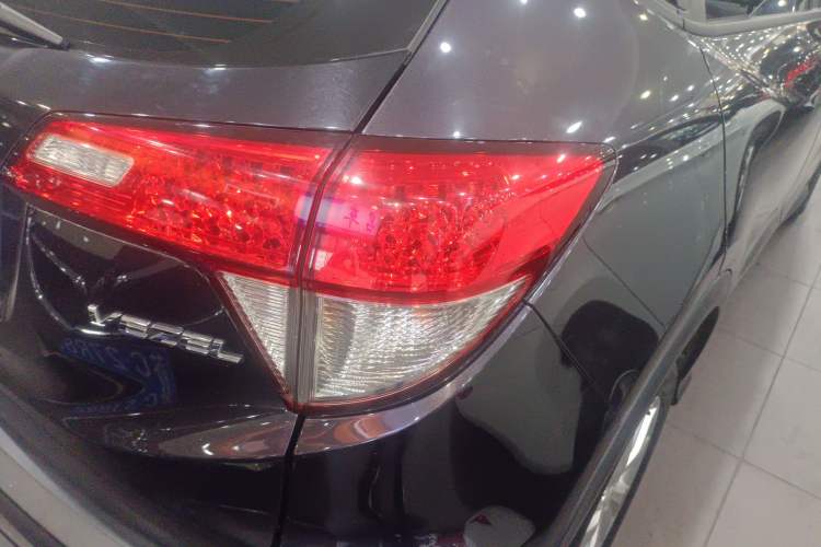 Used Honda Vezel 2019 1.5L CVT Pioneer Edition China VI Right Rear Taillight