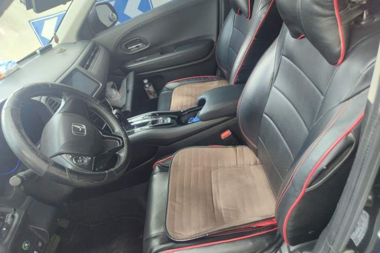 Used Honda Vezel 2019 220 TURBO CVT Luxury Edition China V Emission Standard Left Front Seat
