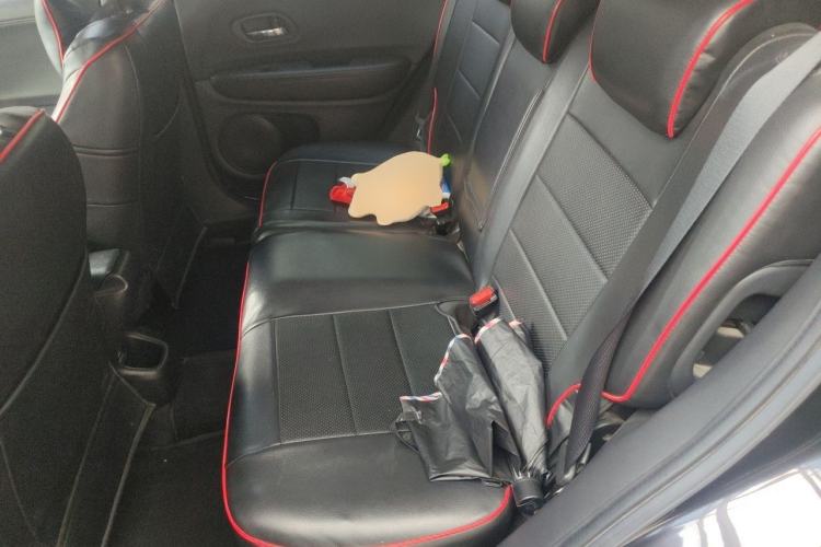 Used Honda Vezel 2019 220 TURBO CVT Luxury Edition China V Emission Standard Left Rear Seat