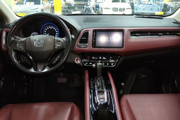 Used Honda Vezel 2019 220 TURBO CVT Flagship Version China VI Emission Standard Center Console