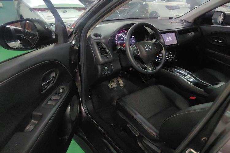 Used Honda Vezel 2019 220 TURBO CVT Luxury Edition China VI Driver Seat