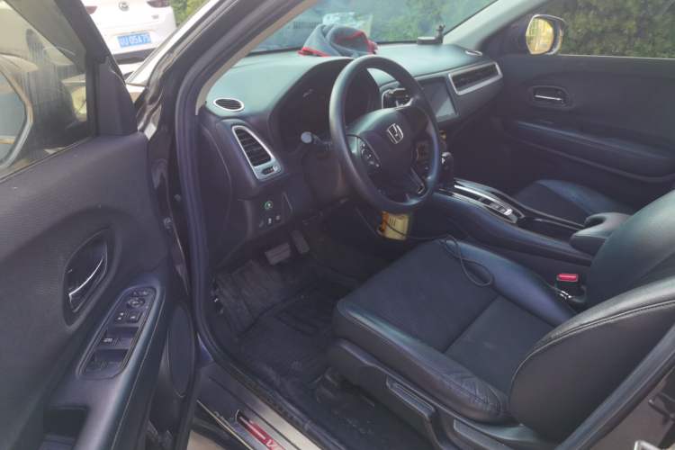 Used Honda Vezel 2019 1.5L CVT Pioneer Edition China VI Driver Seat