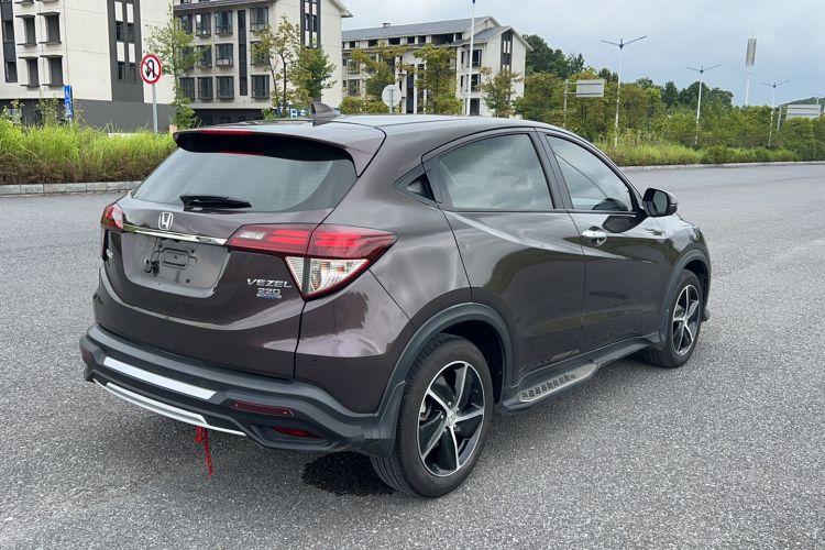 Used Honda Vezel 2019 220 TURBO CVT Luxury Edition China V Emission Standard Exterior 3