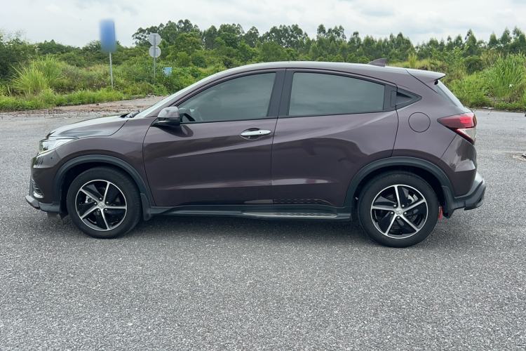 Used Honda Vezel 2019 220 TURBO CVT Luxury Edition China V Emission Standard Exterior 5