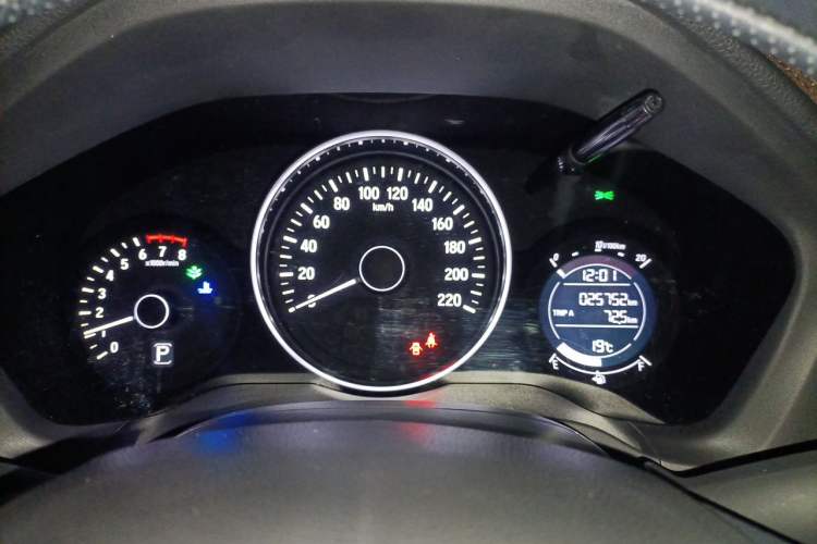 Used Honda Vezel 2019 220 TURBO CVT Luxury Edition China VI Instrument Cluster