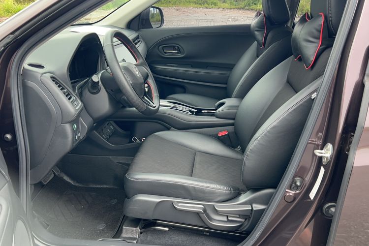 Used Honda Vezel 2019 220 TURBO CVT Luxury Edition China V Emission Standard Interior 1