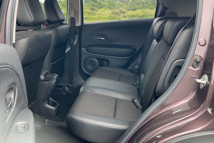 Used Honda Vezel 2019 220 TURBO CVT Luxury Edition China V Emission Standard Interior 2