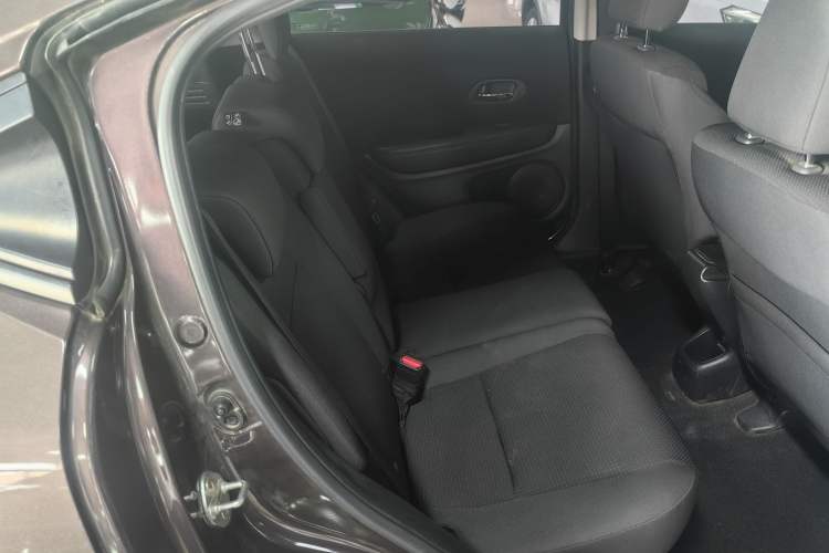 Used Honda Vezel 2019 220 TURBO CVT Elite Edition China VI Interior 3