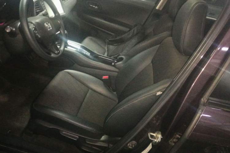 Used Honda Vezel 2019 220 TURBO CVT Luxury Edition China VI Left Front Seat