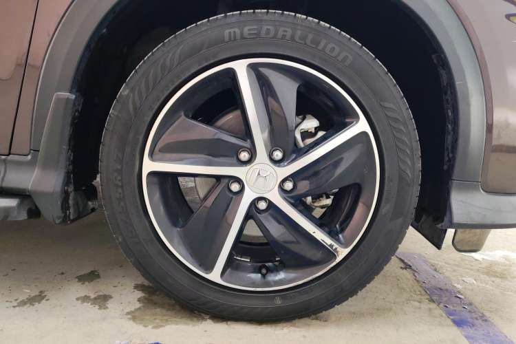 Used Honda Vezel 2019 220 TURBO CVT Flagship Edition China V Left Rear Wheel Hub